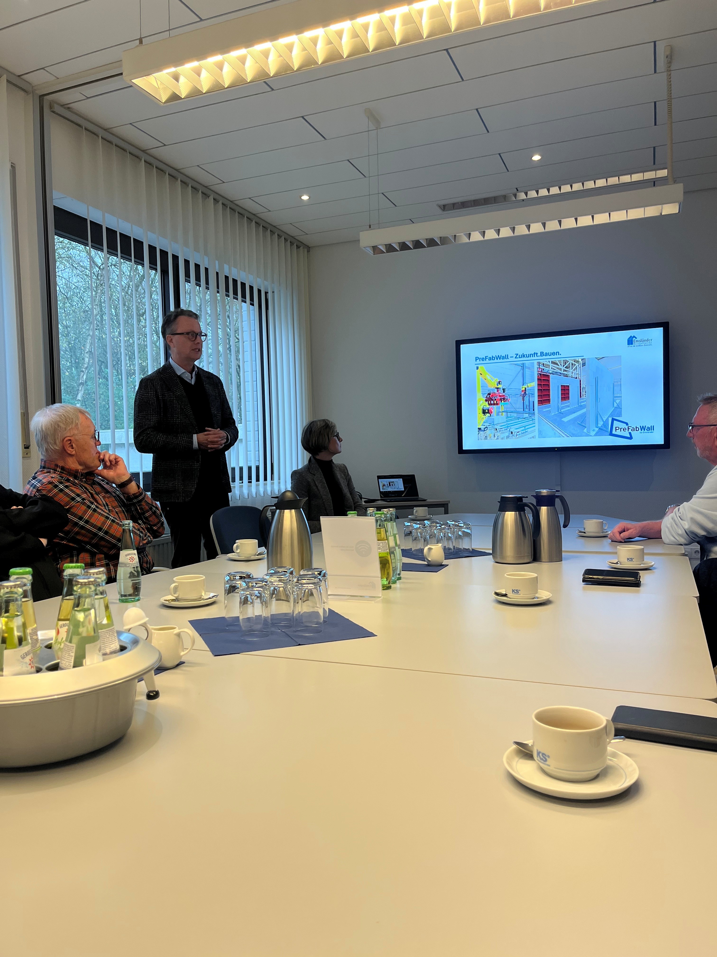 Unternehmensvortrag durch Geschftsfhrer Bernhard Gcking und Katharina Gcking.