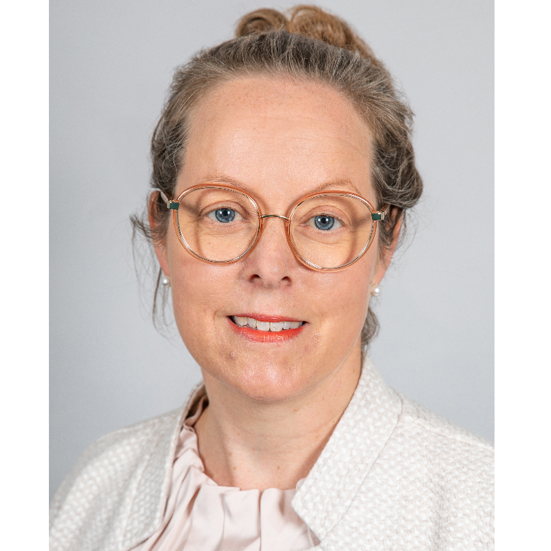 Dr. med. Vera Arnold