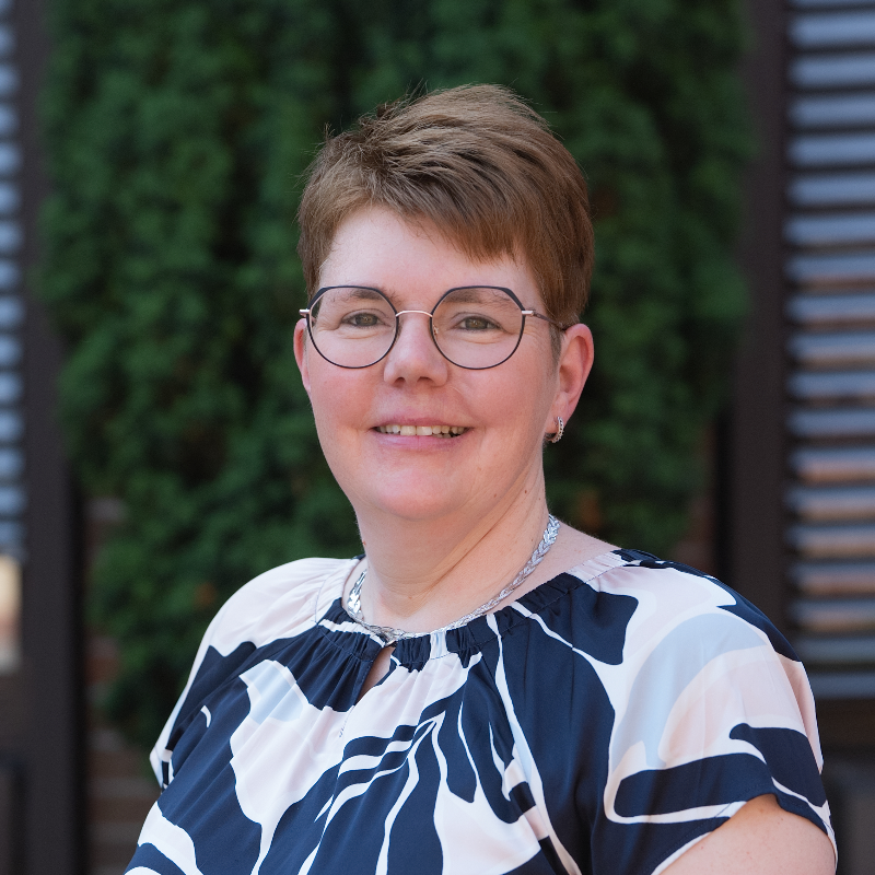  Heike W�bben